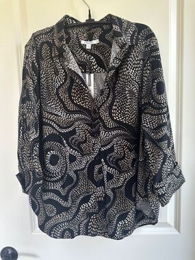 Chico's No-Iron Button-Down Shirt Black Taupe Chico’s 2(Large / US 12) NWT